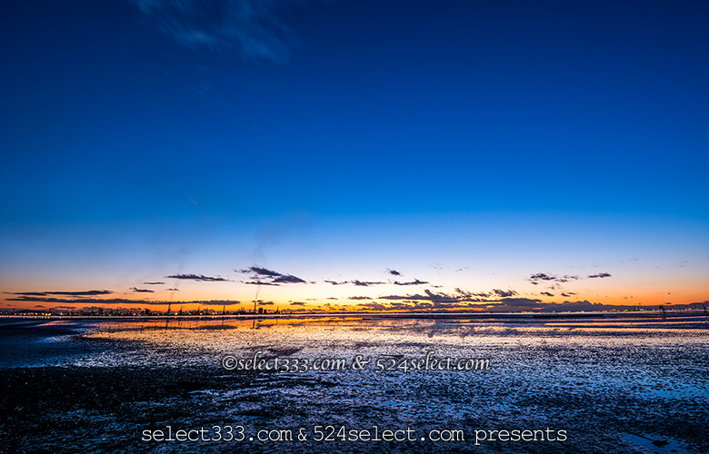 日没後の木更津の海〜海に映る空の色が美しい絶景ポイント！干潮時に撮る海の風景